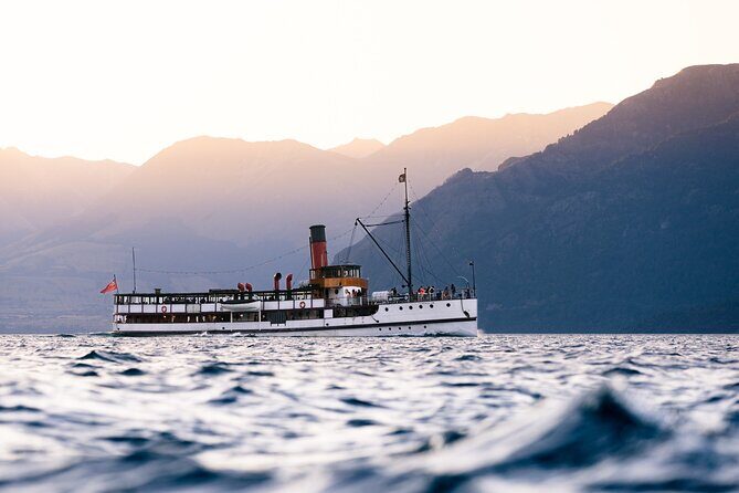 TSS Earnslaw Lake Wakatipu Steamship Cruise from Queenstown - What to wear and bring for a comfy lake cruise